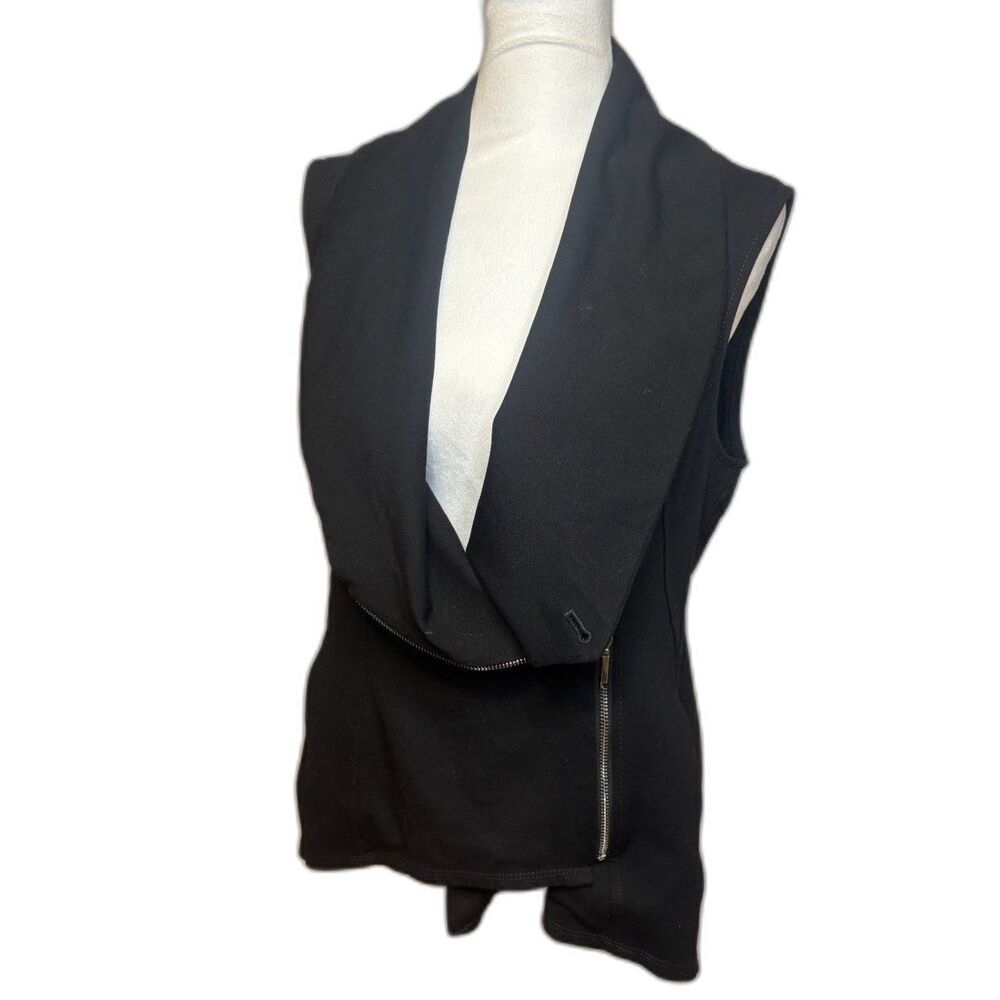 White House Black Market Black Side Zip Tuxedo Moto Vest Open Fold Front Womens